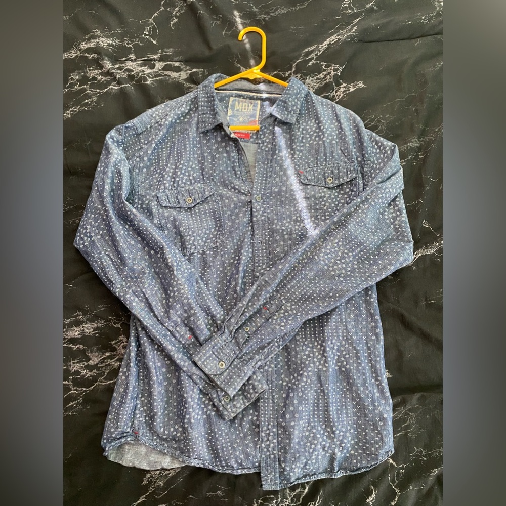 Men’s Blue Long Sleeve Button Down Shirt (Large)